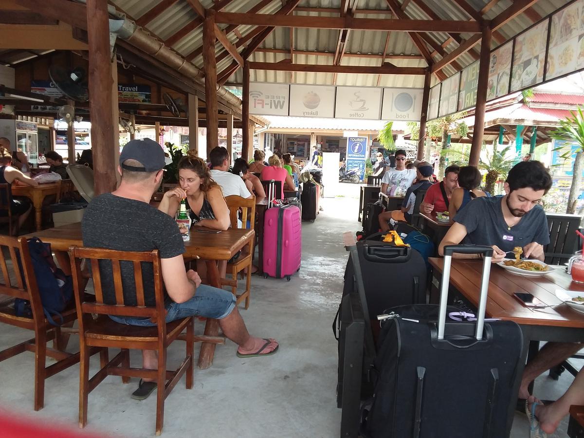 At Pier Hostel Lanta Ko Lanta Eksteriør bilde