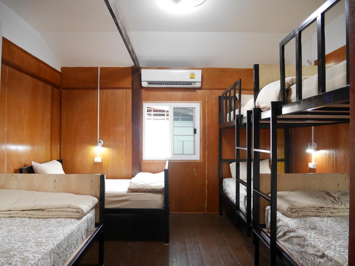 At Pier Hostel Lanta Ko Lanta Eksteriør bilde