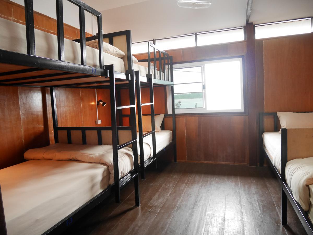 At Pier Hostel Lanta Ko Lanta Eksteriør bilde