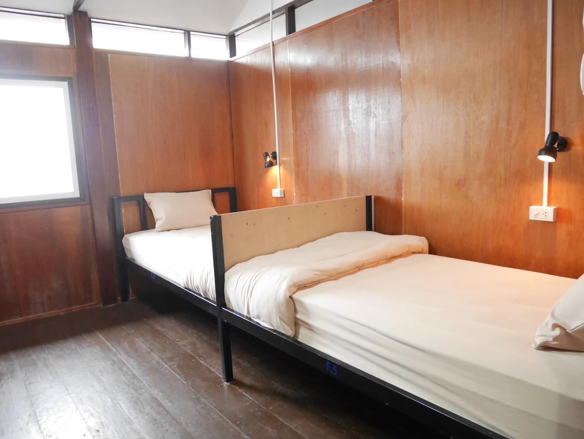 At Pier Hostel Lanta Ko Lanta Eksteriør bilde