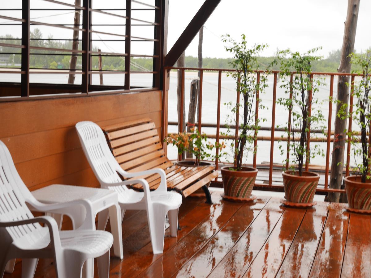 At Pier Hostel Lanta Ko Lanta Eksteriør bilde
