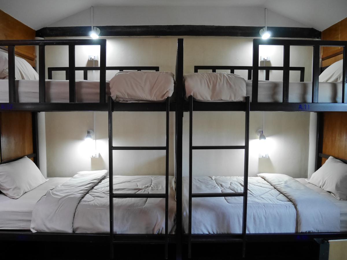 At Pier Hostel Lanta Ko Lanta Eksteriør bilde