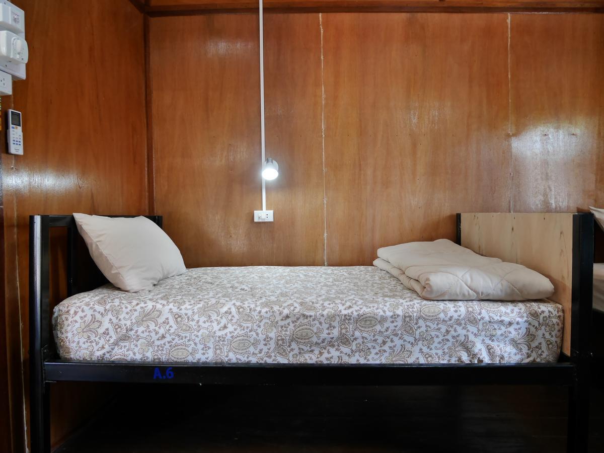 At Pier Hostel Lanta Ko Lanta Eksteriør bilde